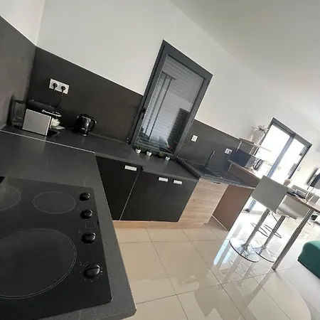 Holiday home Entiere 4 Chambres Marseillan