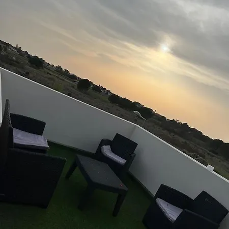 Entiere 4 Chambres Marseillan Holiday home *