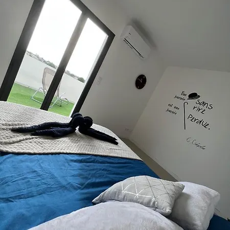 Entiere 4 Chambres Marseillan Holiday home